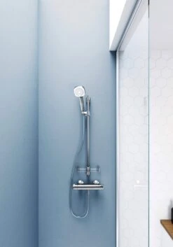 Hansa HANSABASICJET Style Wandstangengarnitur 3-strahlig