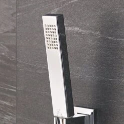 HSK Design-Handbrause Eckig Mit Brauseschlauch Und Halterung